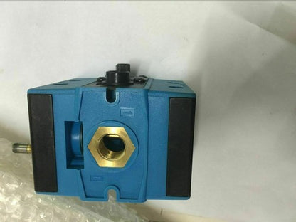 Festo MFHE-3-1/4-B 14329 Solenoid Valve One Free Shipping MFHE31/4B