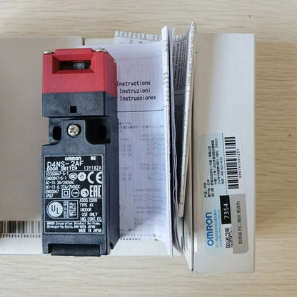 OMRON D4NS-2AF Door Switch D4NS2AF Free Shipping One