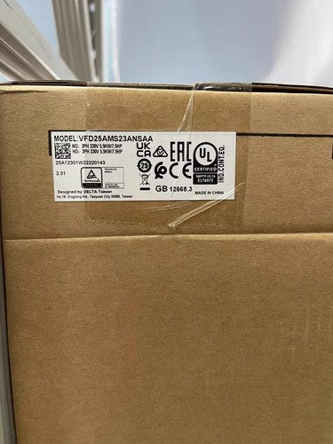 One Delta VFD25AMS23ANSAA Frequency Converter ping