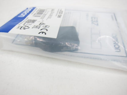 Omron E3Z-D86 Photoelectric Switch Sensor Free Shipping One E3ZD86