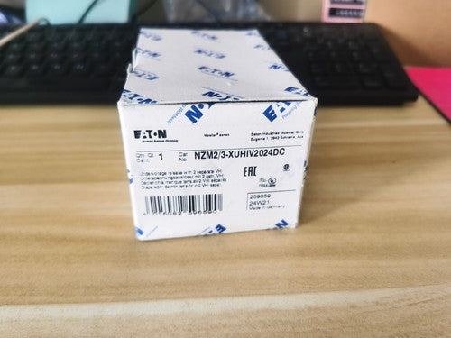 1PC Eaton Moeller NZM2/3-XUHIV2024DC Circuit Breaker