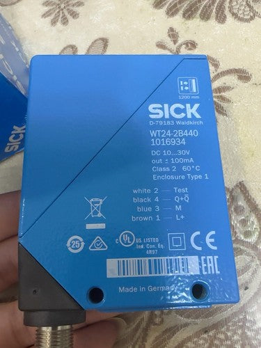 SICK WT24-2B440 Photoelectric Sensor One ping WT242B440