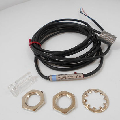 Keyence EM-014P Proximity Sensor EM014P Free Shipping 1PC