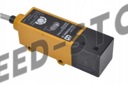 1PCS Omron E3S-RS30B42-30 Photoelectric Switch E3SRS30B4230