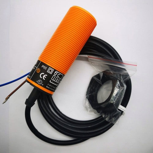 IFM II0005 Proximity Sensor One Free Shipping