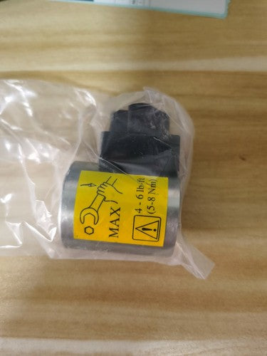 1PC  Eaton Vickers 300AA00081A Solenoid Coil Free Shipping