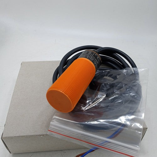 IFM KI0020 Proximity Switch Sensor One Free Shipping