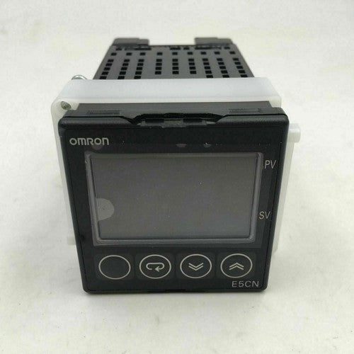 Omron E5CN-Q2T Temperature Controller One Free Shipping E5CNQ2T