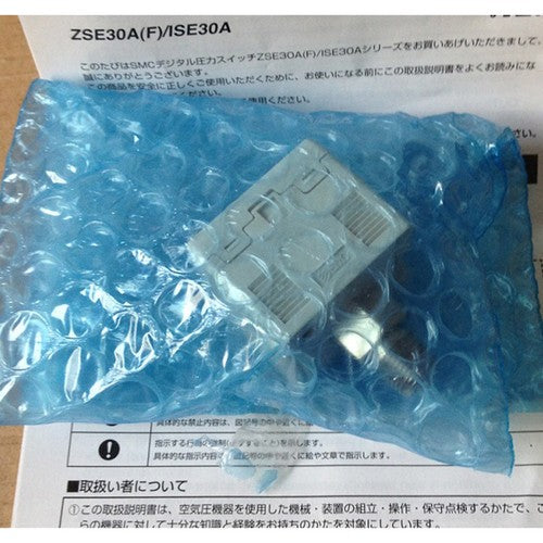 1PC SMC ISE30A-01-A-M ISE30A01AM Pressure Switch Free Shipping