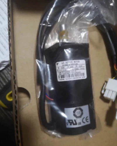 1PC Yaskawa SGM-01A314S Servo Motor ping SGM01A314S