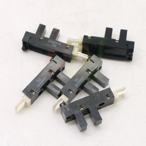 5PCS Omron EE-SX4009-P1 Photoelectric Switch Sensor EESX4009P1
