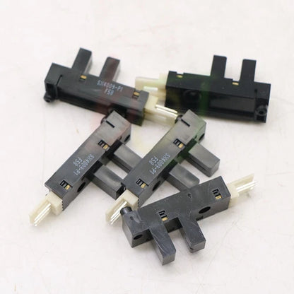 5PCS Omron EE-SX4009-P1 Photoelectric Switch Sensor EESX4009P1