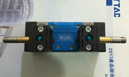 Festo MFH-5/3G-D-1-C 150982 Solenoid Valve One Free Shipping MFH5/3GD1C