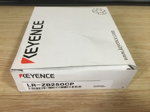 Keyence LR-ZB250CP Laser Sensor LRZB250CP ping 1PC