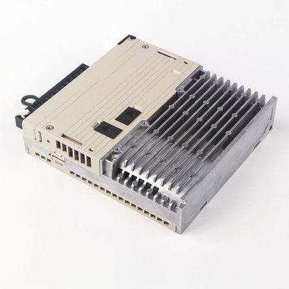 Yaskawa SGDV-2R8A21A Servo Driver 1PC ping SGDV2R8A21A