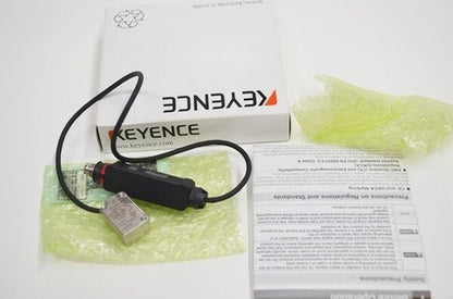 Keyence LR-X250C Laser Sensor LRX250C ping 1PC