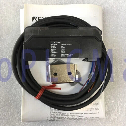 KEYENCE CZ-V21AP Fiber Optic Color Mark Sensor PNP Output ~1PCS