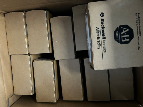 Allen-Bradley 2711P-B7C4D1 Operator Interface Panel - ALLEN-BRADLEY