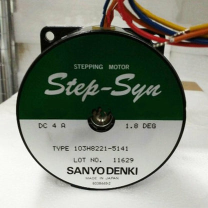SANYO 103H8221-5141 stepping motor 1PC ping 103H82215141