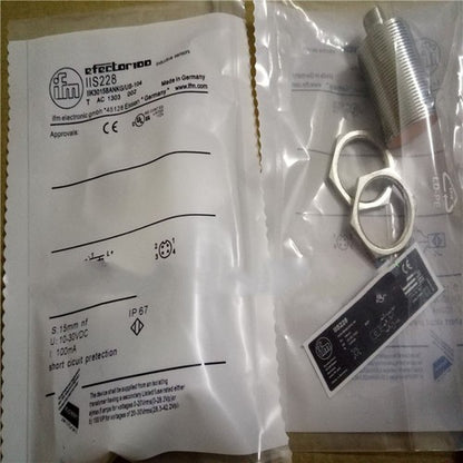 IFM IIS228 Proximity Switch Sensor One Free Shipping
