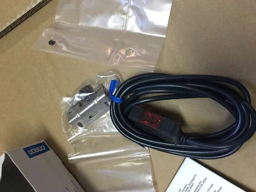 Omron E3S-AD81 Photoelectric Switch One Free Shipping E3SAD81