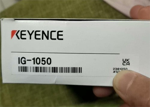 Keyence IG-1050 Laser Sensor IG1050 ping 1PC