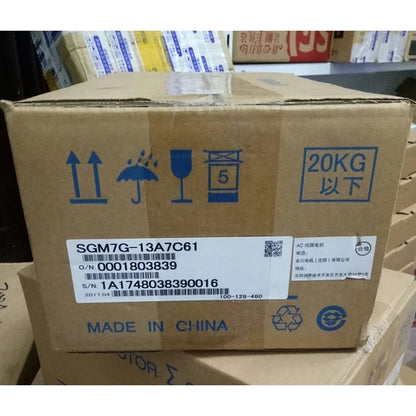 Yaskawa SGM7G-13A7C61 Servo Motor 1PC ping SGM7G13A7C61