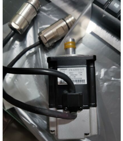 Omron R7M-A20030-S1-D Servo Motor One ping R7MA20030S1D