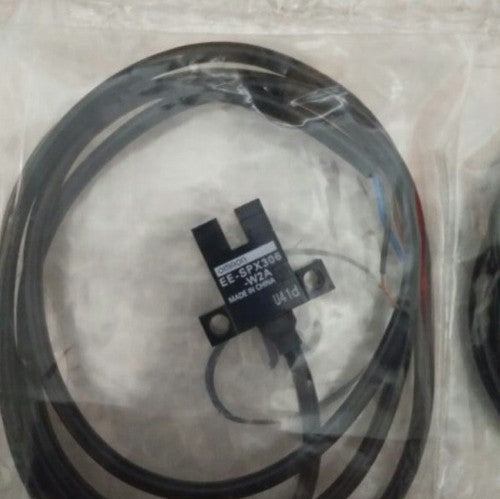 Omron EE-SPX306-W2A Photoelectric Sensor One Free Shipping EESPX306W2A