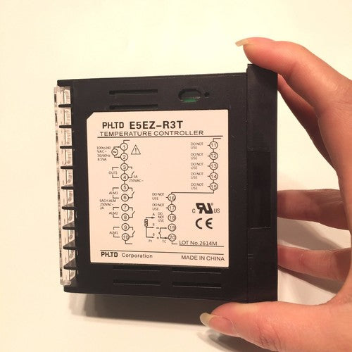 1PC Omron E5EZ-R3 Temperature Controller E5EZR3 Free Shipping