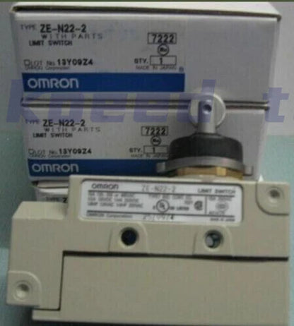 1PC Omron ZE-N22-2 Limit Switch ZEN222
