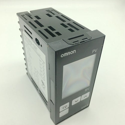 Omron E5EZ-Q3T Temperature Controller One Free Shipping E5EZQ3T