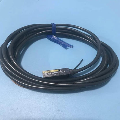 Omron EE-SPX402-W2A Photoelectric Switch One Free Shipping EESPX402W2A