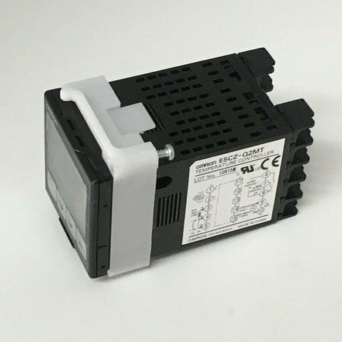 Omron E5CZ-Q2MT Temperature Controller One Free Shipping E5CZQ2MT