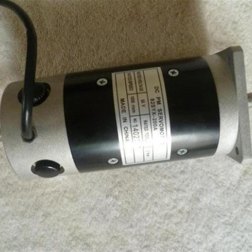 SANYO 82SYX-200A Servo Motor 1PC 82SYX200A ping