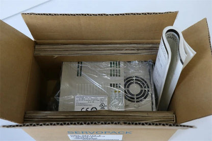 Yaskawa SGDS-08A75A-E Servo Driver 1PC ping SGDS08A75AE