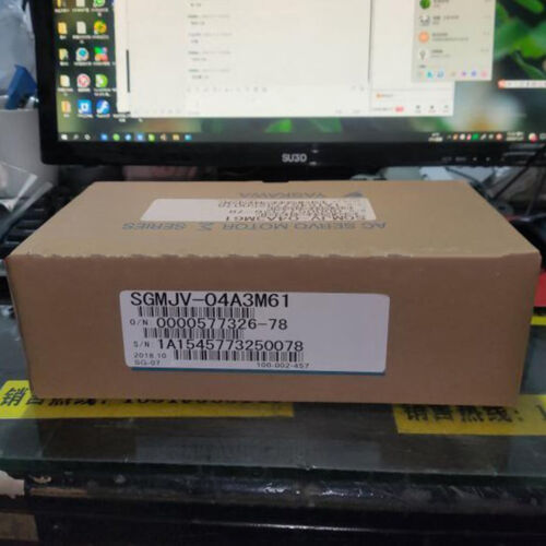 1PC New Yaskawa SGMJV-04A3M61 AC Servo Motor - Box Included - YASKAWA
