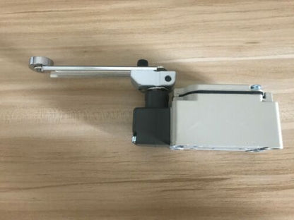 Omron WLCA12-2N-N Limit Switch - 1pc New in Box - OMRON