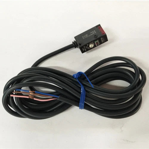 Omron E3S-BD11 Photoelectric Switch One Free Shipping E3SBD11