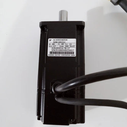 1PC Yaskawa SGM-04V312 Servo Motor ping SGM04V312
