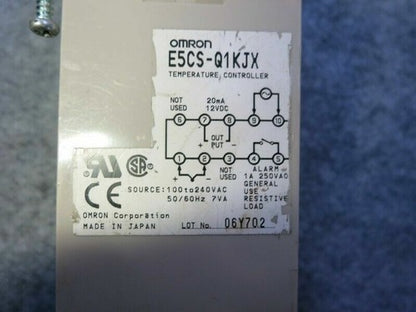 E5CS-Q1KJX 1PC Omron E5CS-Q1KJX Temperature Controller Free Shipping