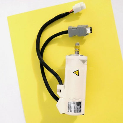 Panasonic MSMA012C2N4 AC Servo Motor 1PC ping