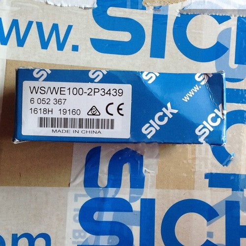 SICK WS/WE100-2P3439 Photoelectric Sensor One Free Shipping