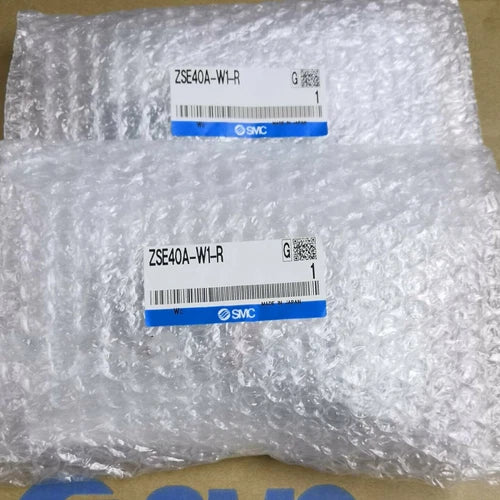 1PC SMC ZSE40A-W1-R Pressure Switch ZSE40AW1R Free Shipping