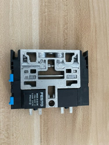 Festo CPV10-M1H-5JS-M7 161415 Solenoid Valve One Free Shipping CPV10M1H5JSM7