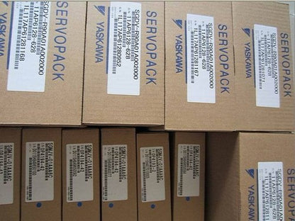 1PC YASKAWA SGDV-5R5A01A Servo Drive SGDV5R5A01A