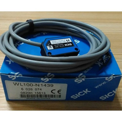 SICK WL100-N1439 Photoelectric Switch One Free Shipping WL100N1439