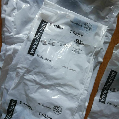 IFM E11504 Proximity Switch Connector  One Free Shipping