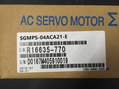 Yaskawa SGMPS-04ACA21-E Servo Motor 1PC ping SGMPS04ACA21E