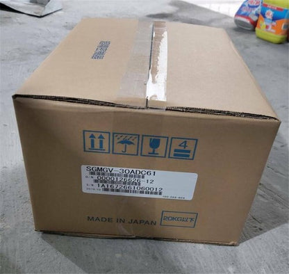 Yaskawa SGMGV-30ADC61 Servo Motor 1PC SGMGV30ADC61 ping